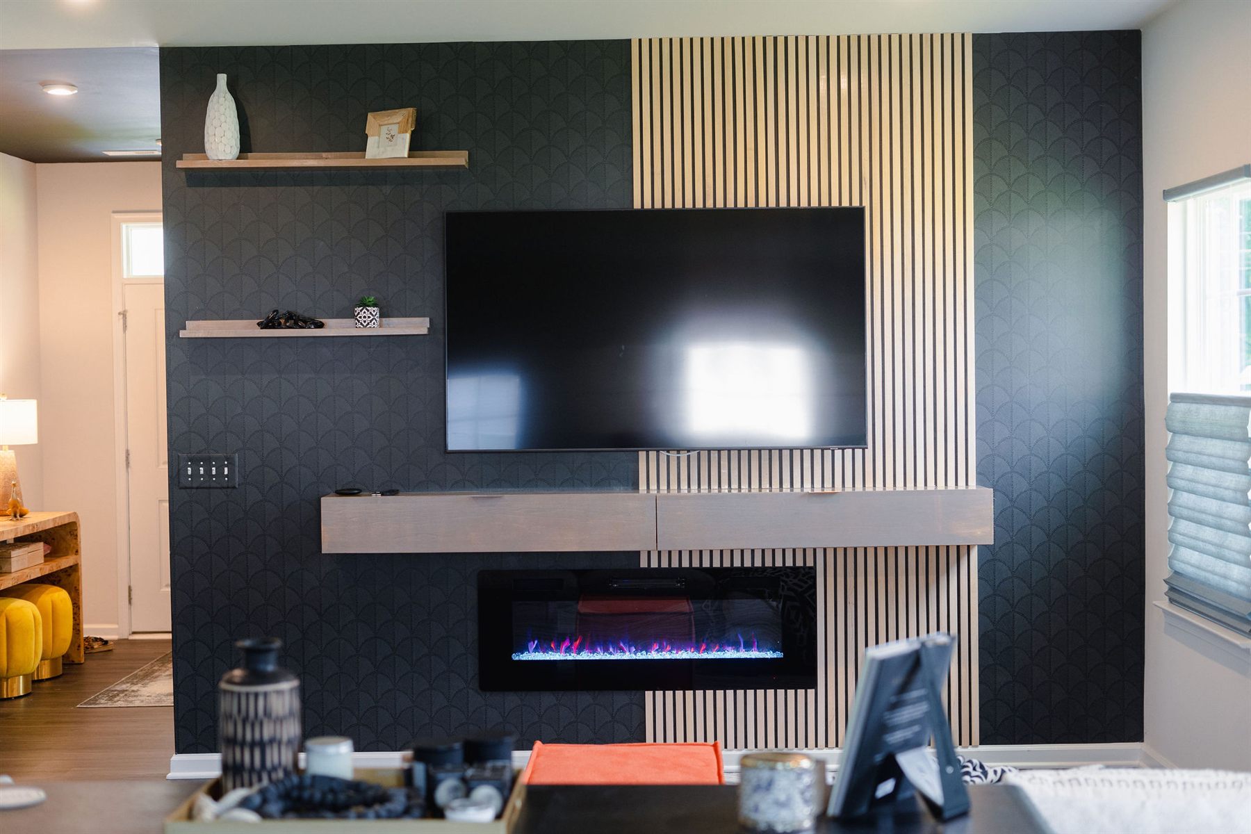 Virtual interior design living space